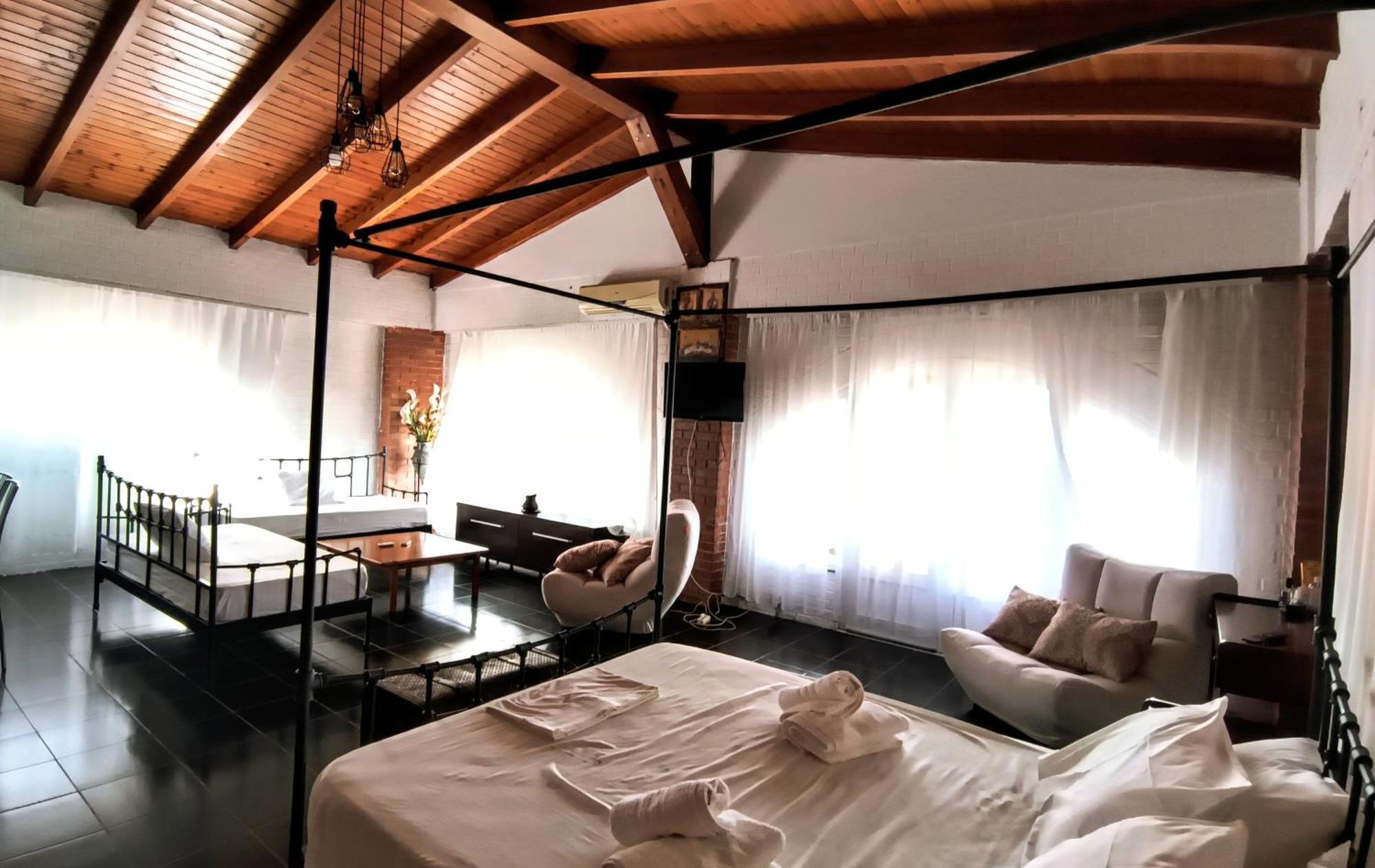 Polyxeni Apartments & Rooms Qeparo Kültér fotó