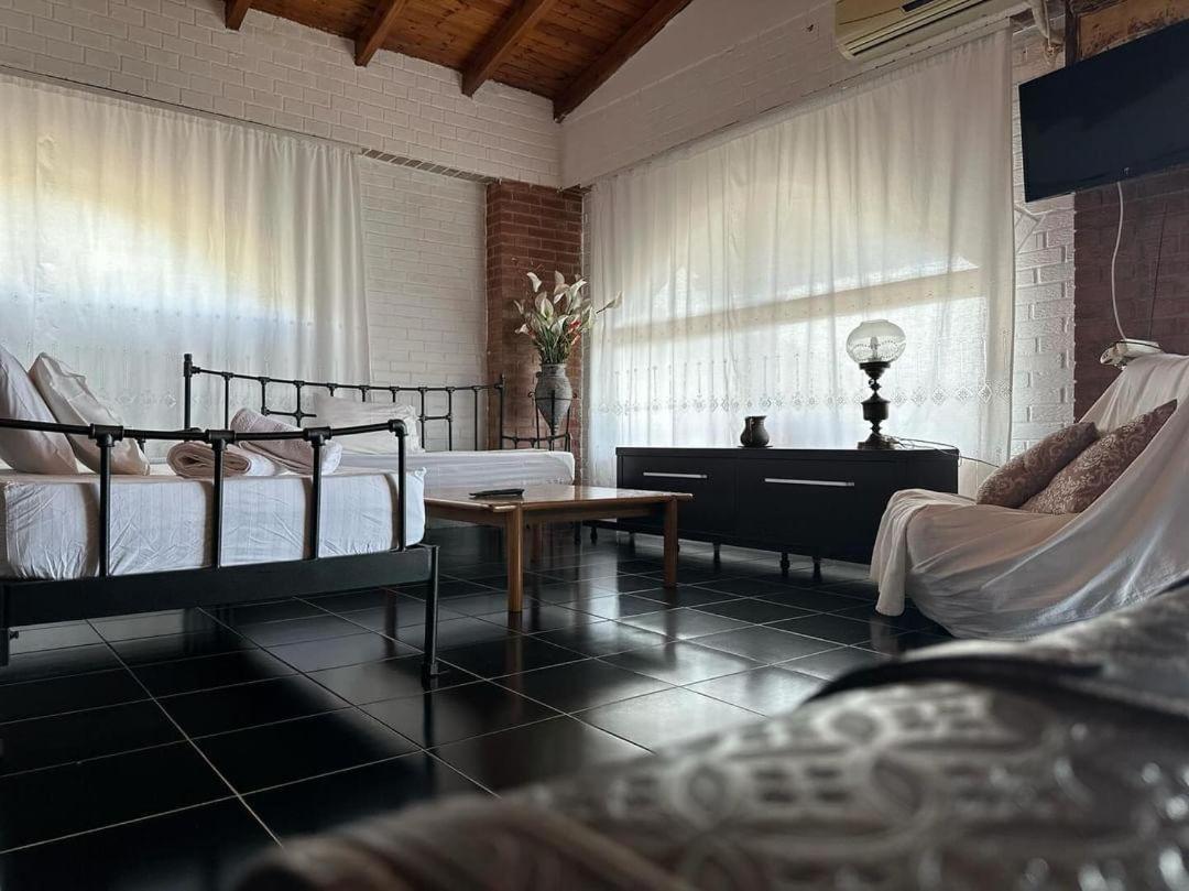 Polyxeni Apartments & Rooms Qeparo Kültér fotó